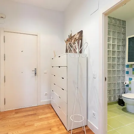 Coqueto Y Tranquilo En El Centro Daire Bilbao